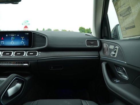 Certified 2026 Mercedes-Benz GLS 450 GLS 450 image 27