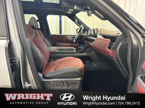 Used 2025 INFINITI QX80 Autograph image 18