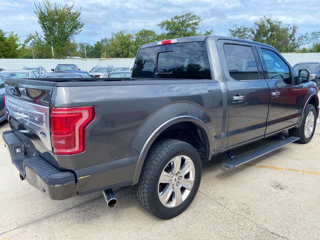 Used 2017 Ford F150 Platinum w/ Equipment Group 701A Luxury AWD/4WD image 5