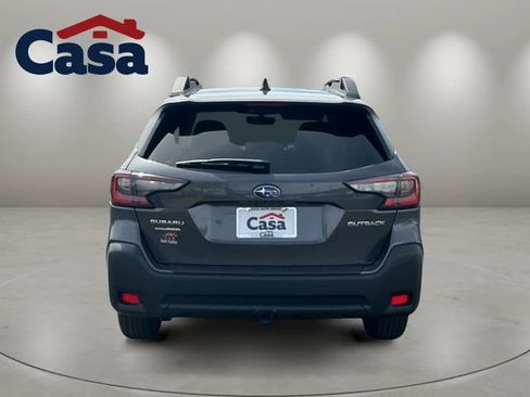 Used 2025 Subaru Outback Premium AWD/4WD image 4