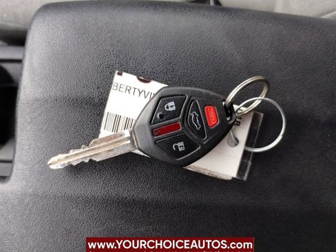 Used 2010 Mitsubishi Galant ES image 36