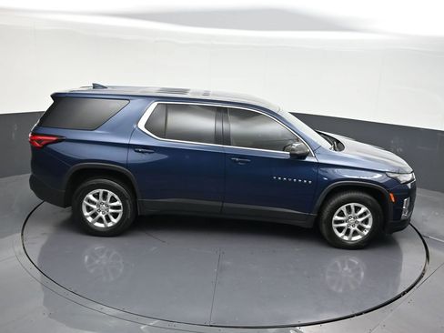 Used 2023 Chevrolet Traverse LS FWD image 20