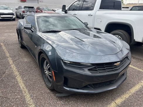 Used 2023 Chevrolet Camaro LT w/ Technology Package RWD image 3