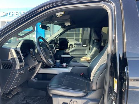 Used 2022 Ford F350 Lariat w/ Tremor Off-Road Package image 14