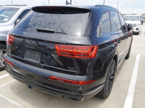 Used 2018 Audi Q7 3.0T Prestige w/ Prestige Package AWD/4WD image 4
