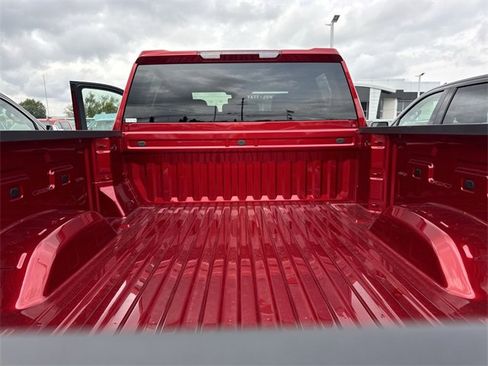 New 2026 GMC Sierra 2500 SLT image 10