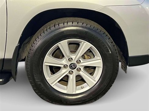 Used 2012 Toyota Highlander 4WD image 14
