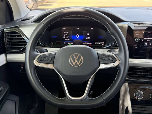 Used 2025 Volkswagen Taos S FWD image 28