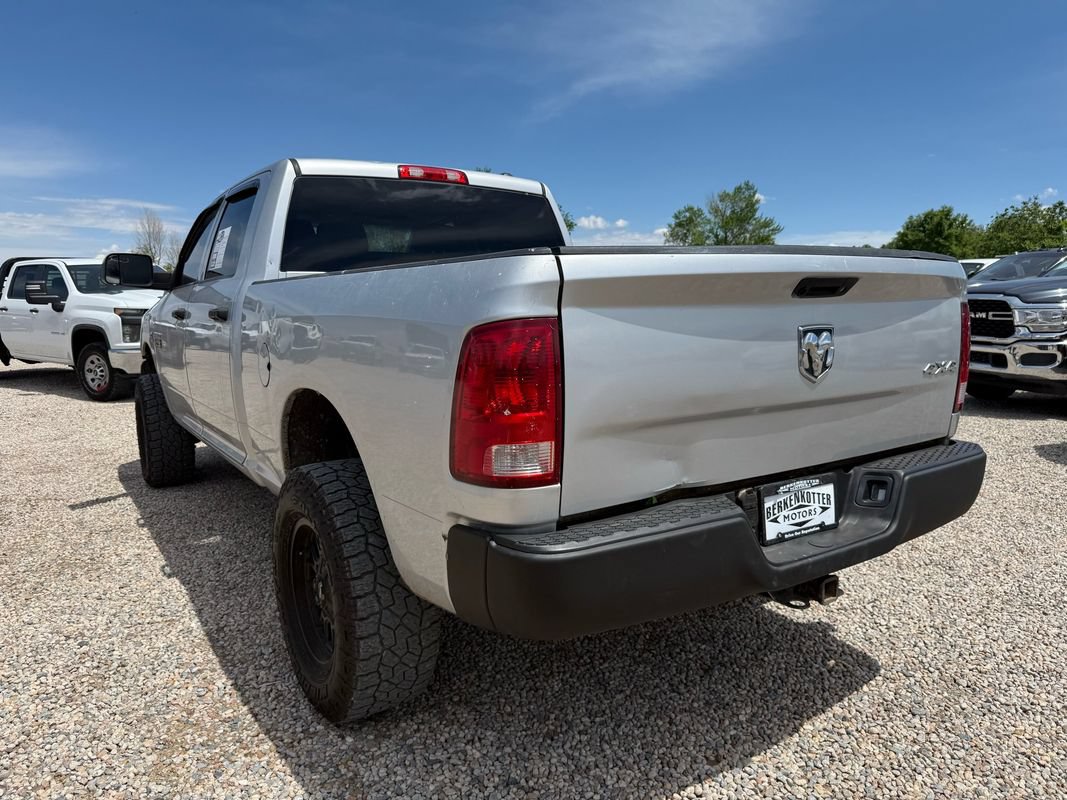 Used 2010 Dodge Ram 2500 Truck ST w/ ST Popular Equipment Group AWD/4WD image 8