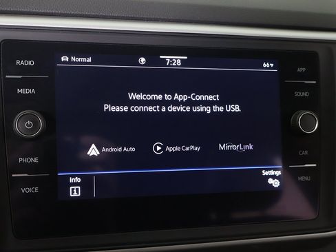 Used 2021 Volkswagen Atlas SE w/ Panoramic Sunroof Package image 50