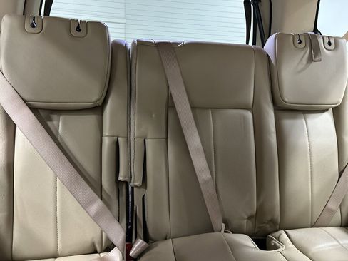Used 2013 Ford Expedition EL XLT image 30