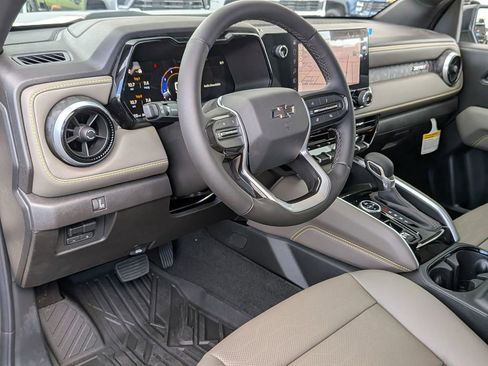 New 2026 Chevrolet Colorado ZR2 w/ Technology Package AWD/4WD image 32