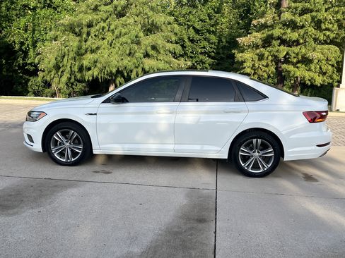 Used 2019 Volkswagen Jetta R-Line FWD image 6