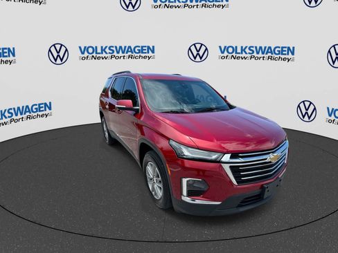 Used 2023 Chevrolet Traverse LT AWD/4WD image 16