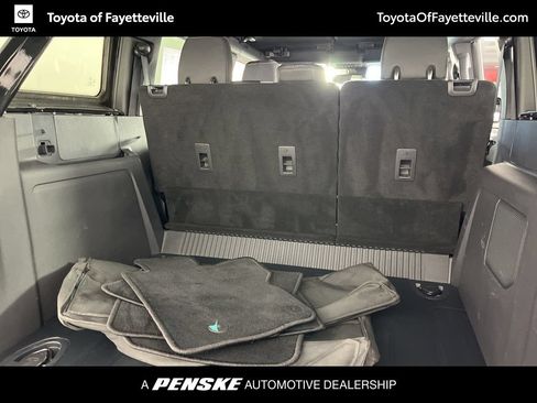 Used 2023 Ford Bronco Badlands AWD/4WD image 9