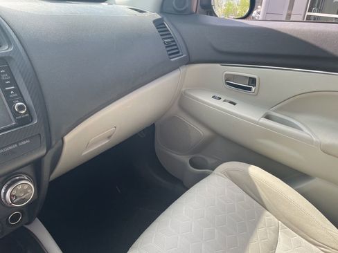 Used 2021 Mitsubishi Outlander Sport FWD image 19