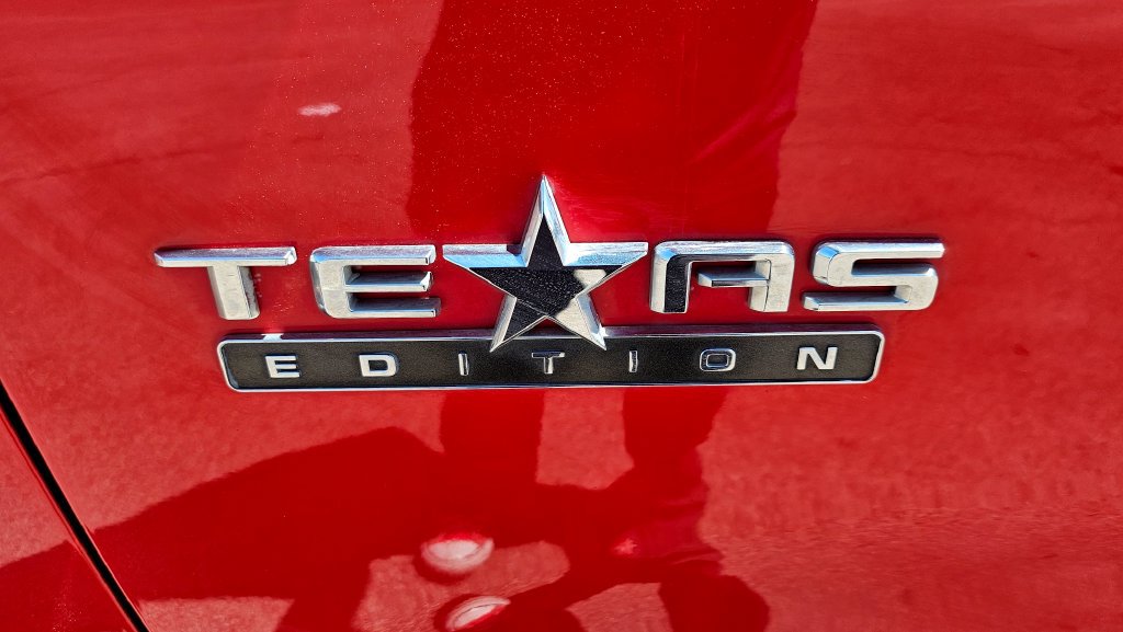 Used 2020 Chevrolet Silverado 1500 LT w/ Texas Edition RWD image 25