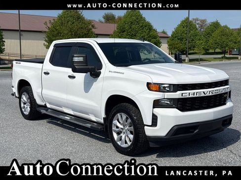 Used 2020 Chevrolet Silverado 1500 Custom w/ Custom Max Trailering Package AWD/4WD image 1
