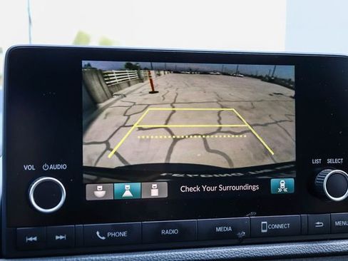 Used 2025 Honda CR-V Sport image 27