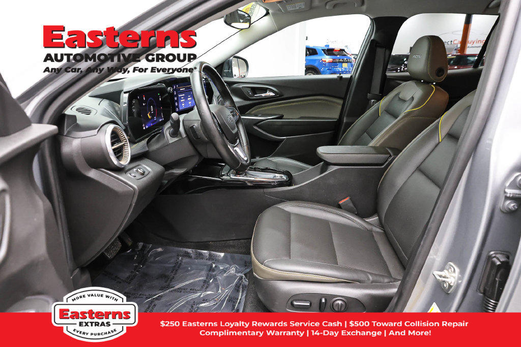Used 2024 Chevrolet Trax ACTIV FWD image 14
