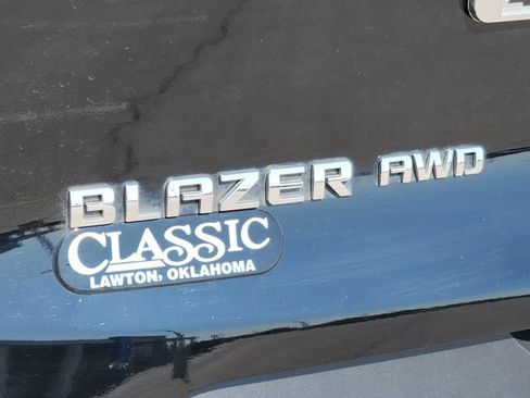 Used 2021 Chevrolet Blazer LT AWD/4WD image 12