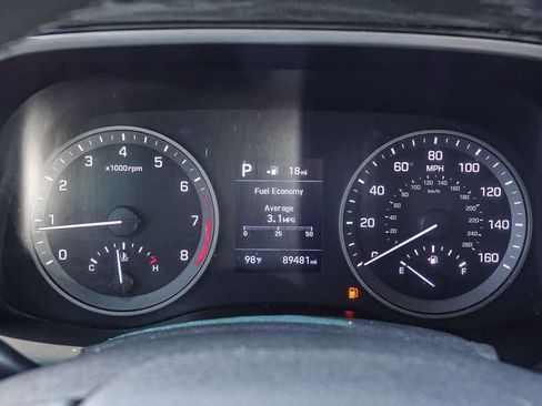 Used 2020 Hyundai Tucson Limited FWD image 21