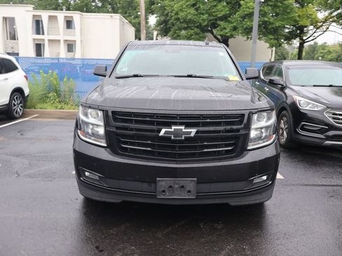 Used 2018 Chevrolet Tahoe Premier AWD/4WD image 2