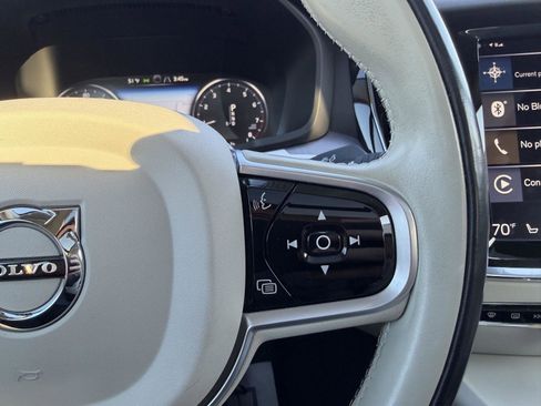 Used 2020 Volvo S60 T5 Momentum image 14