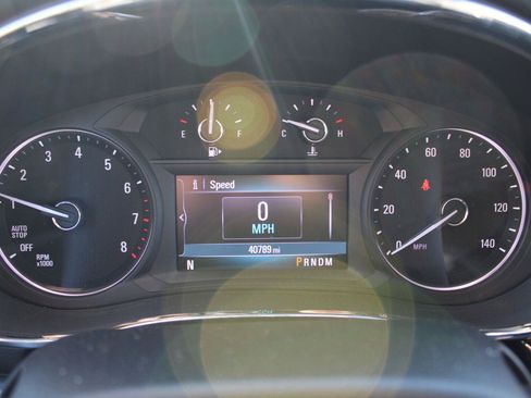 Used 2019 Buick Encore Essence w/ Safety Package II FWD image 18