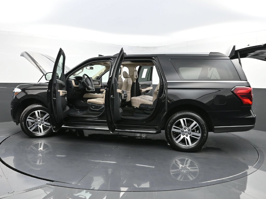 Used 2023 Ford Expedition Max Limited AWD/4WD image 37