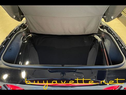 Used 2006 Chevrolet Corvette Coupe w/ Preferred Equipment Group image 24