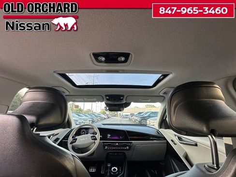Used 2023 Kia Niro Wave FWD image 16