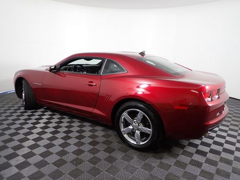 Used 2010 Chevrolet Camaro LT RWD image 12