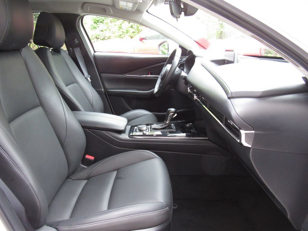 Used 2025 MAZDA CX-30 AWD 2.5 S w/ Preferred Package image 19