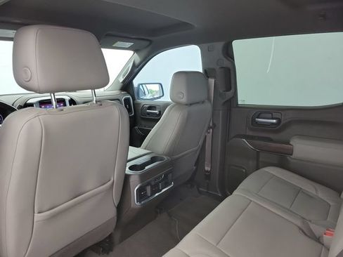 Used 2020 GMC Sierra 1500 SLT RWD image 13