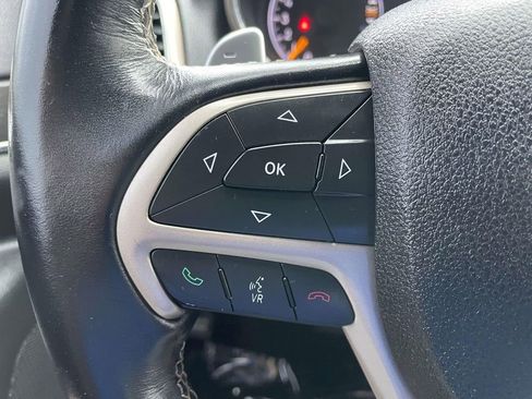 Used 2016 Jeep Grand Cherokee Limited image 30
