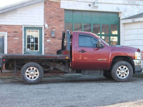 Used 2013 Chevrolet Silverado 3500 LT w/ Convenience Package image 17