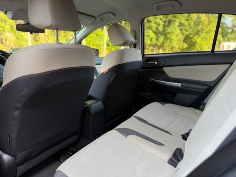 Used 2016 Subaru Crosstrek 2.0i Premium image 30