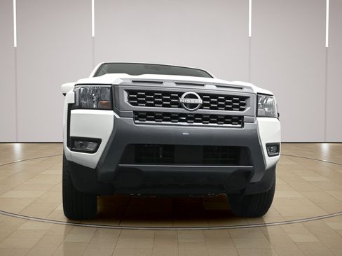 Certified 2025 Nissan Frontier SV w/ SV Convenience Package RWD image 21