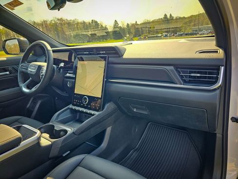 New 2026 GMC Terrain Elevation AWD/4WD image 42