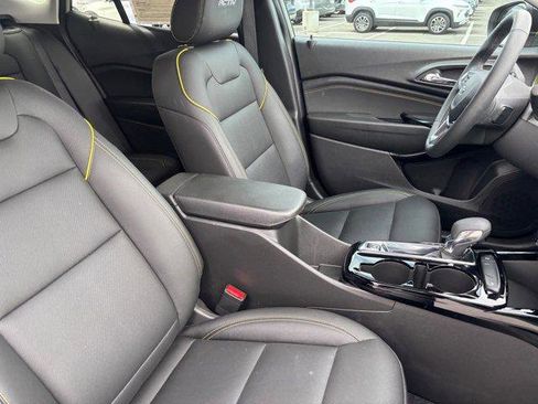 Used 2025 Chevrolet Trax ACTIV w/ Driver Confidence Package image 13