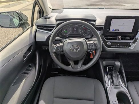 Certified 2024 Toyota Corolla LE image 27