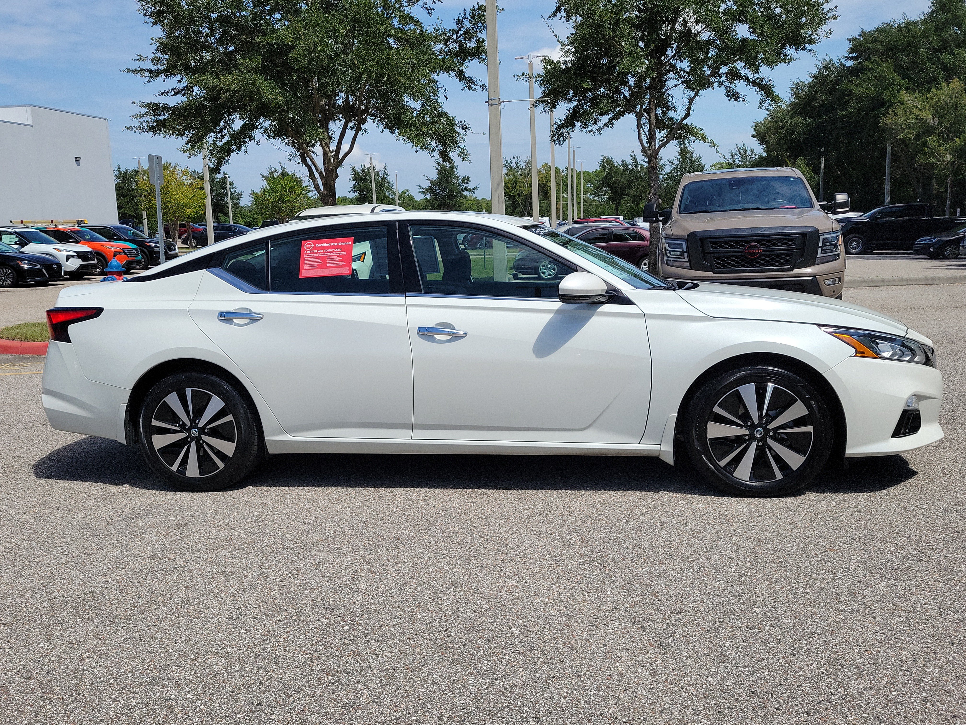 Certified 2022 Nissan Altima 2.5 SL FWD image 4