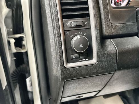 Used 2021 RAM 1500 Tradesman w/ Tradesman SXT Package image 16