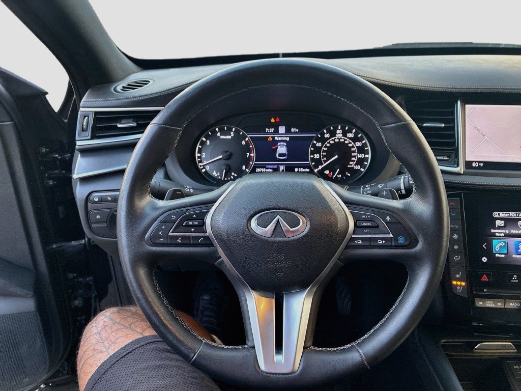 Used 2023 INFINITI QX55 Essential AWD/4WD image 11
