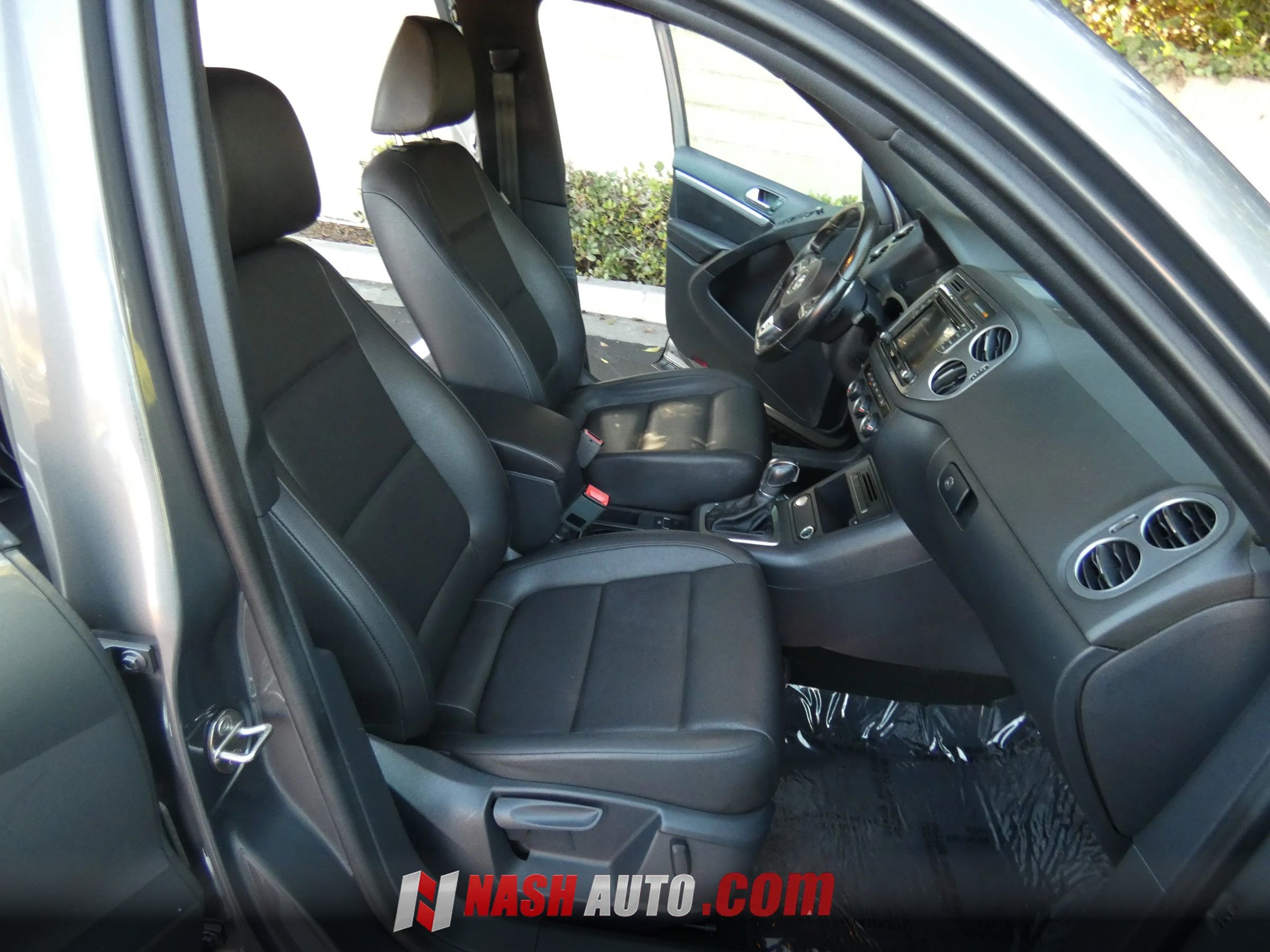 Used 2016 Volkswagen Tiguan R-Line FWD image 27