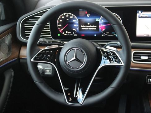 Used 2026 Mercedes-Benz GLE 350 4MATIC image 17