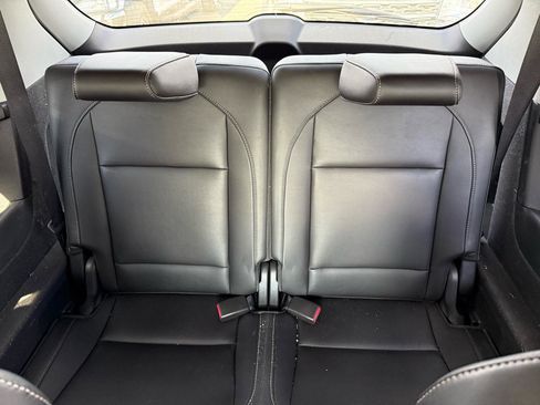 Used 2017 Acura MDX w/ Advance Package image 10