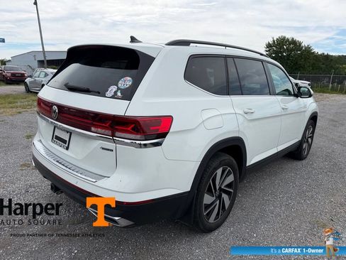 Used 2024 Volkswagen Atlas SE w/ Panoramic Sunroof Package AWD/4WD image 5