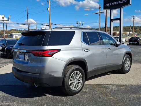 Certified 2023 Chevrolet Traverse LT w/ LPO, Floor Liner Package image 7
